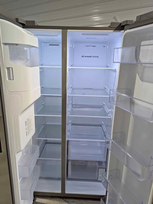 NEW Samsung 27 cu ft. Side by side Refrigerator - Image 4