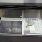 Samsung 23 cu ft Bespoke 4-Door Refrigerator - Image 5