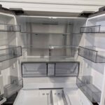 Samsung 23 cu ft Bespoke 4-Door Refrigerator - Image 6
