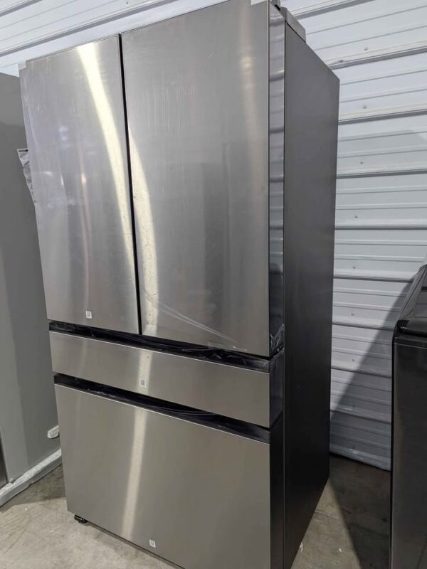 Samsung 23 cu ft Bespoke 4-Door Refrigerator